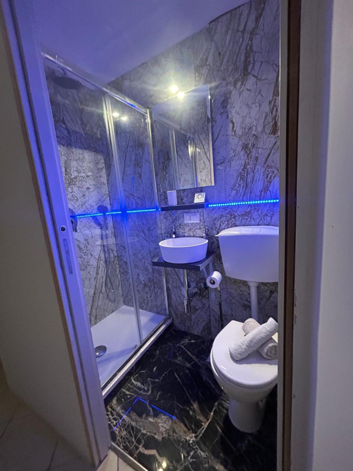 Ale E Nau Hotel Рим Екстериор снимка